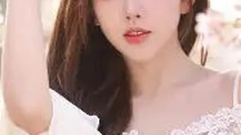 吉诺比利戴发套亮相超级企鹅引关注，网友热议：尽显青春风采